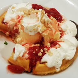 waffle-sundae